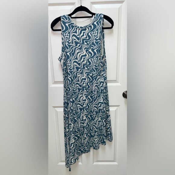 👗 NWT! Teal Wave Assymetrical Dress - Picture 3 of 4